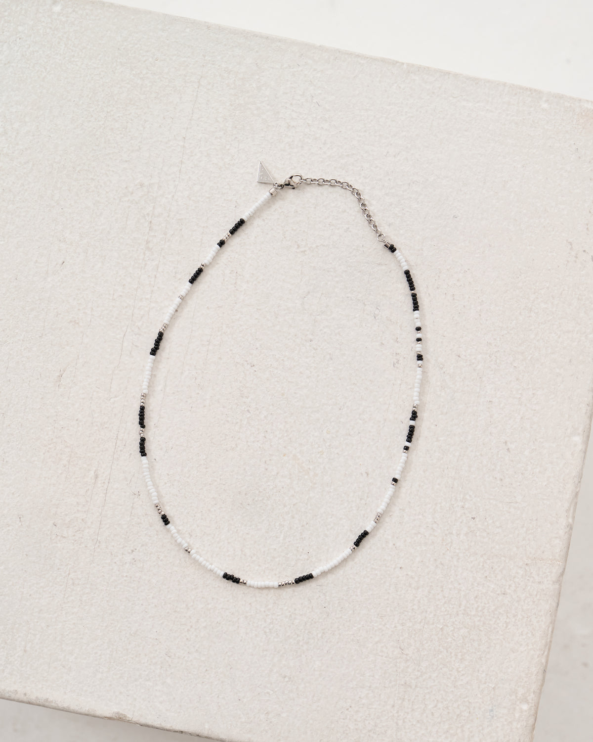 bead necklace