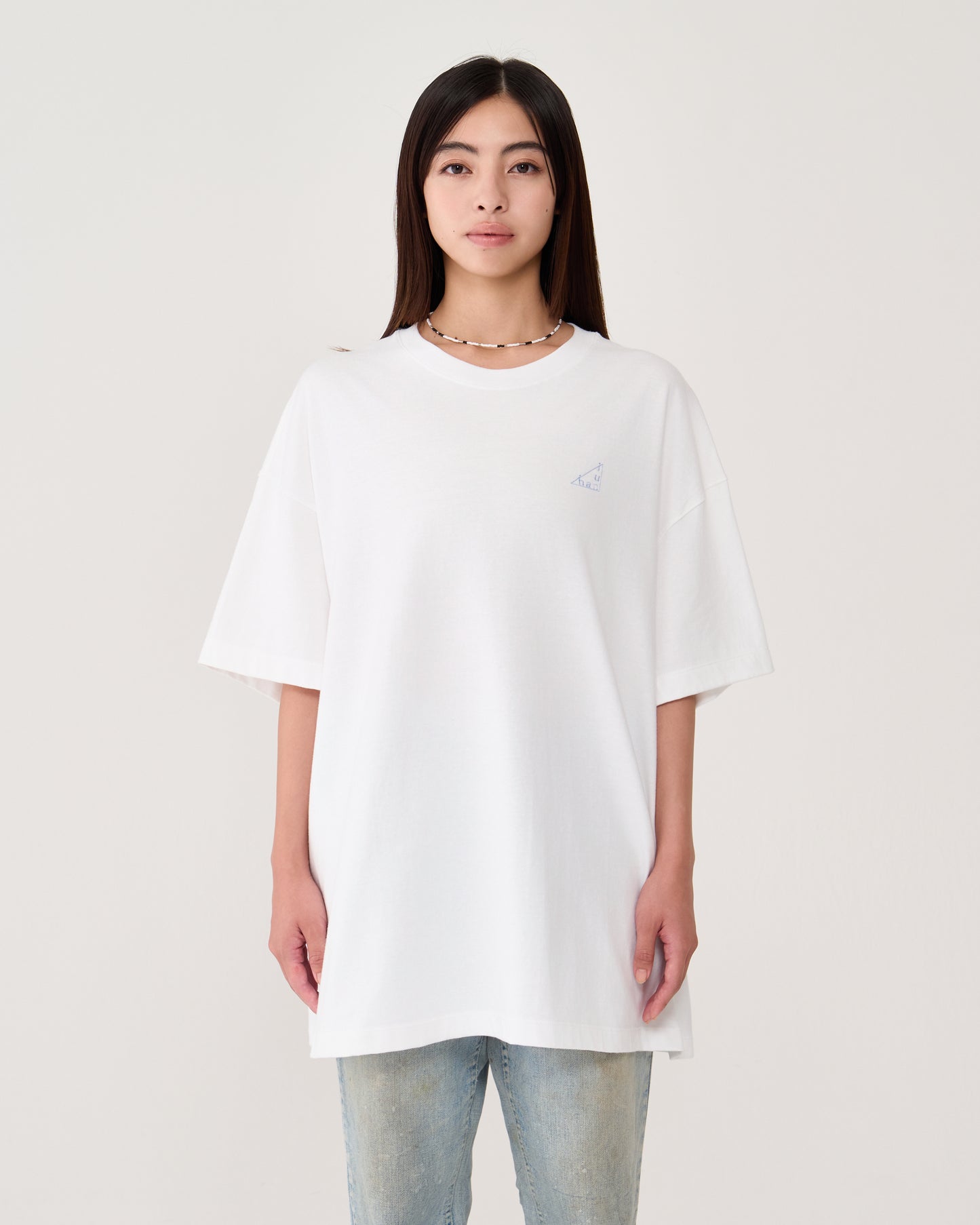 T-shirt/white