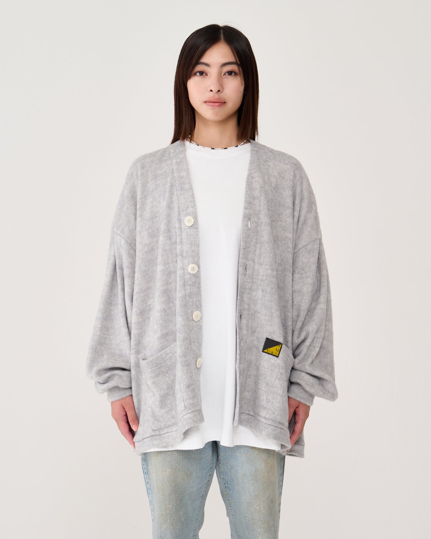 cardigan / gray