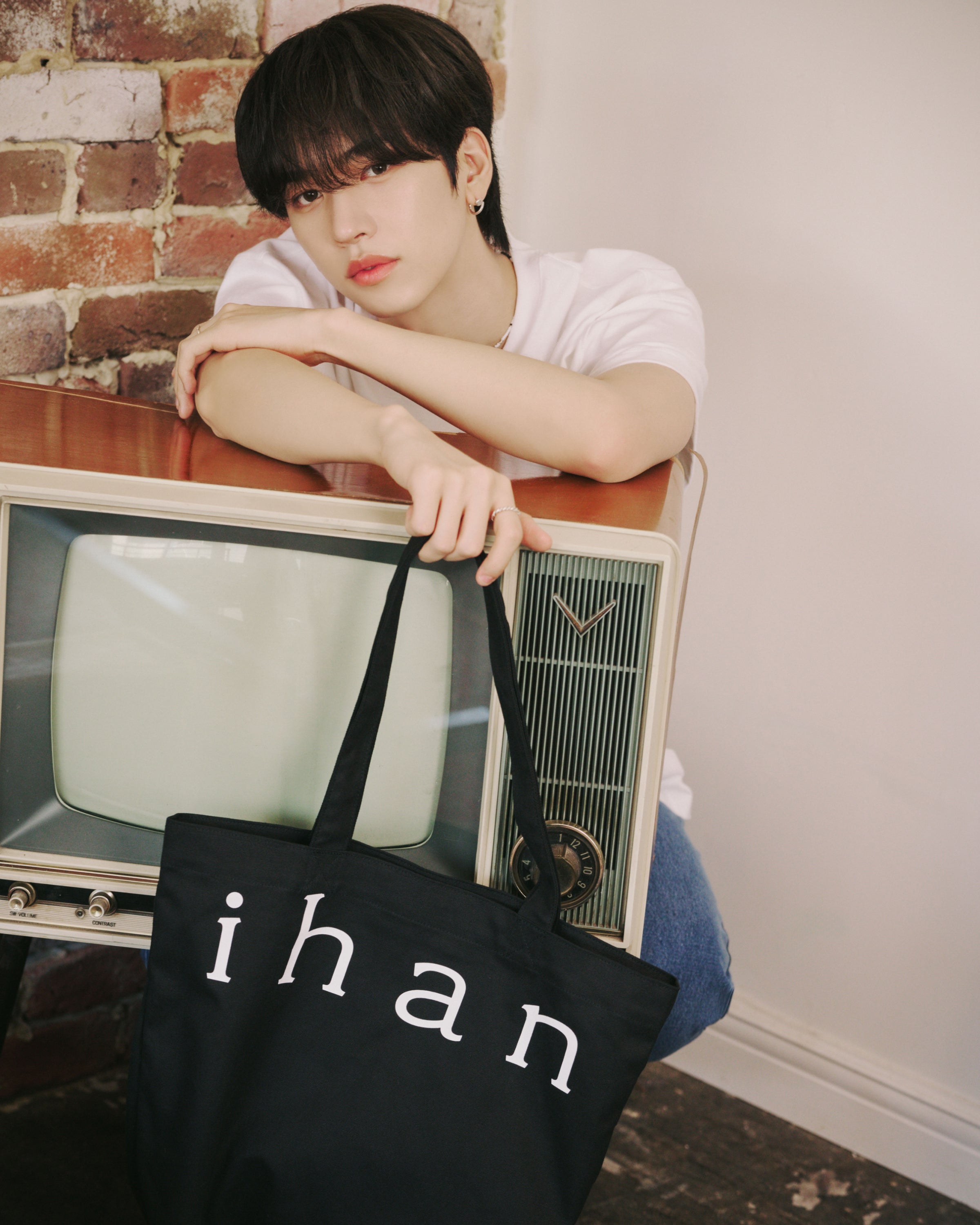 韓国大人気★monde monde★magnet tote bag SMALL★送料・関税込 monde monde(モンドゥモンドゥ) バッグ・カバン(レディース